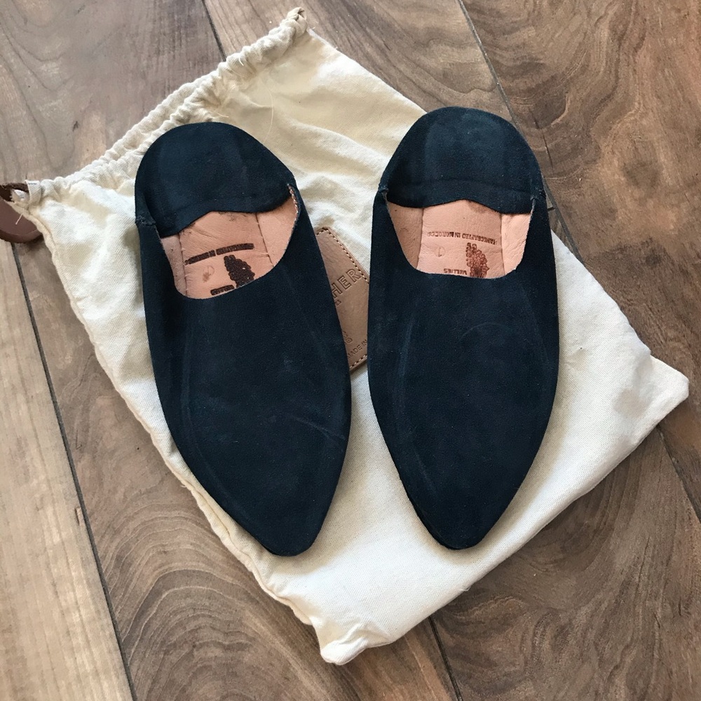 Brother Vellies Navy Slides Size 6/7